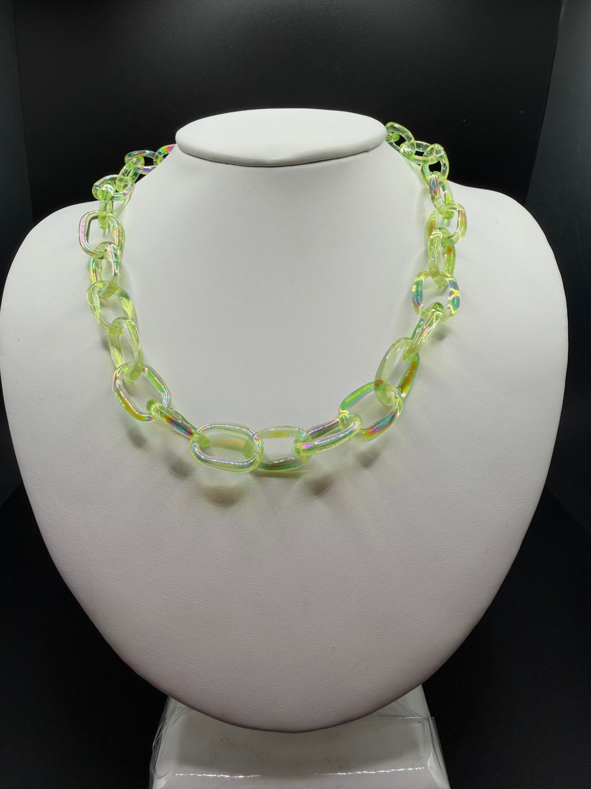 Dichro-Coated Limeade Micro Chain