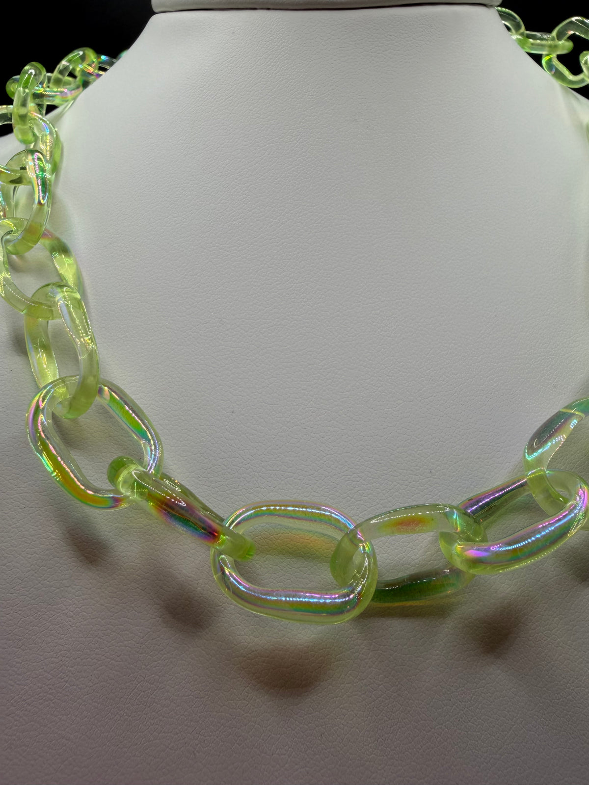Dichro-Coated Limeade Micro Chain