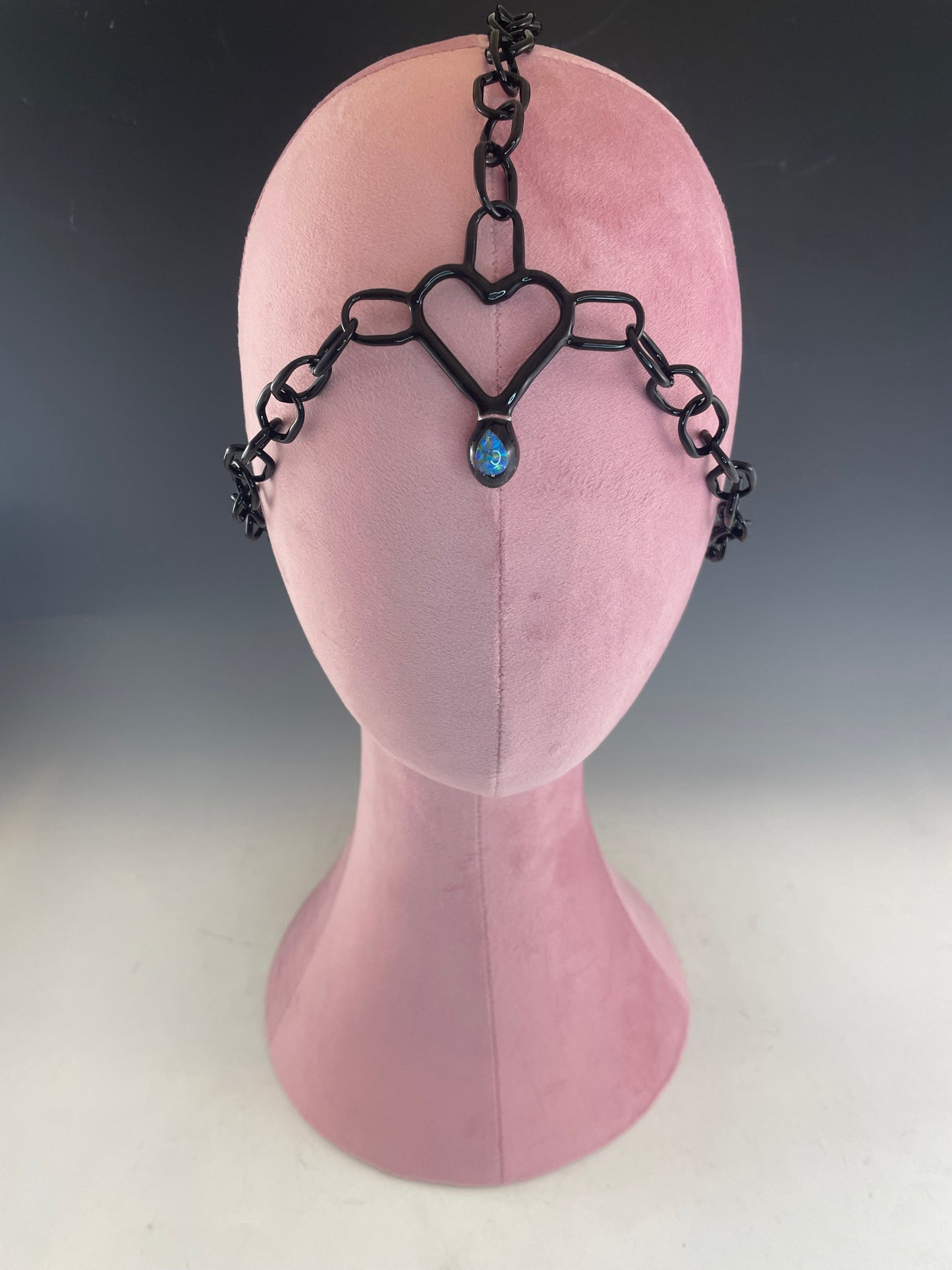 Black Heart Glass Head Chain