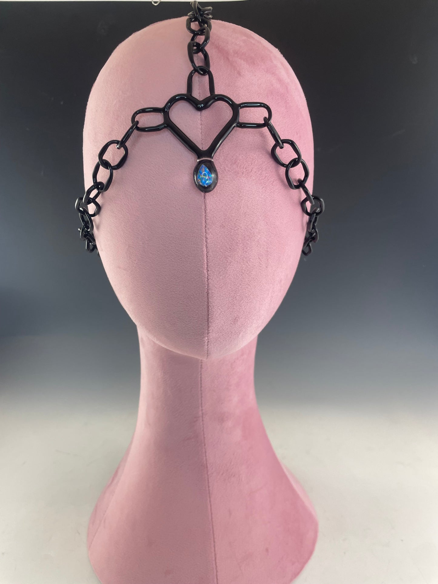 Black Heart Glass Head Chain